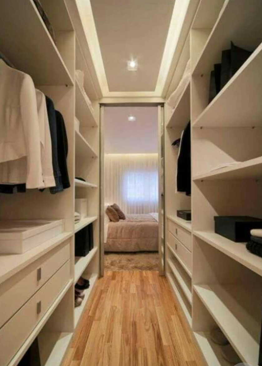 П-образная гардеробная комната в спальню Уссурийск